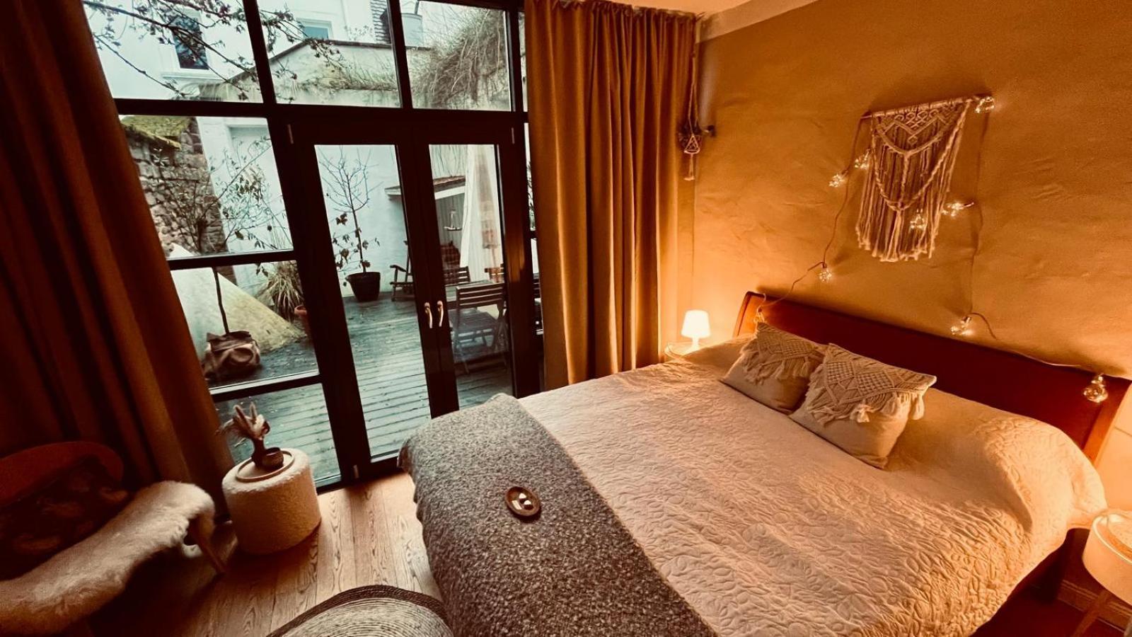 Apartment Am Schloss - Flair Saarbruecken Ngoại thất bức ảnh